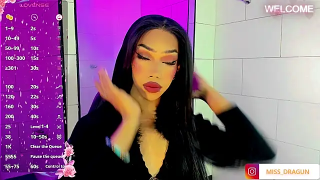 Snapshot of Nikita_Gers chatting on October 28, 3:51 am Nikita Gers online show from October 28, 3:51 am