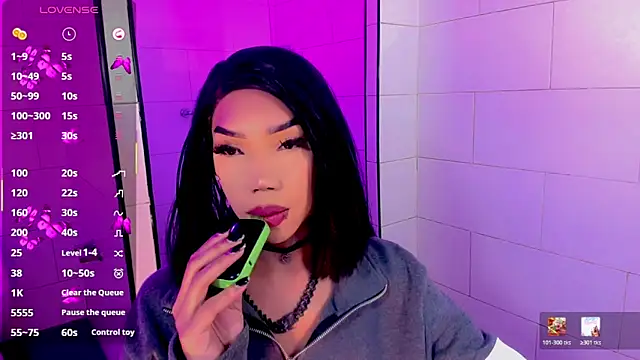 Snapshot of Nikita_Gers chatting on April 24, 3:52 am Nikita Gers online show from April 24, 3:52 am