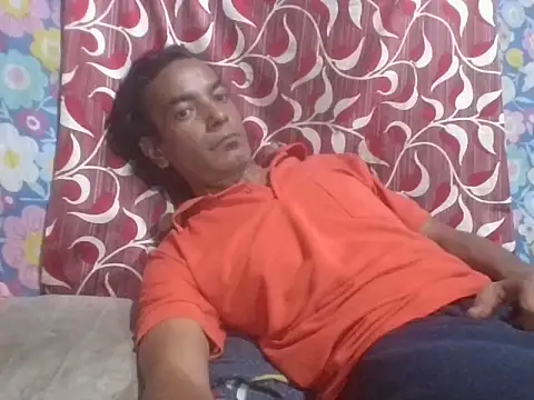 Bangingchick online show from November 3, 4:43 pm