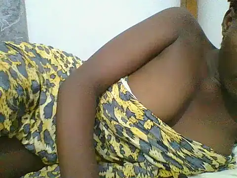 Sweet sela online show from April 4, 8:59 pm