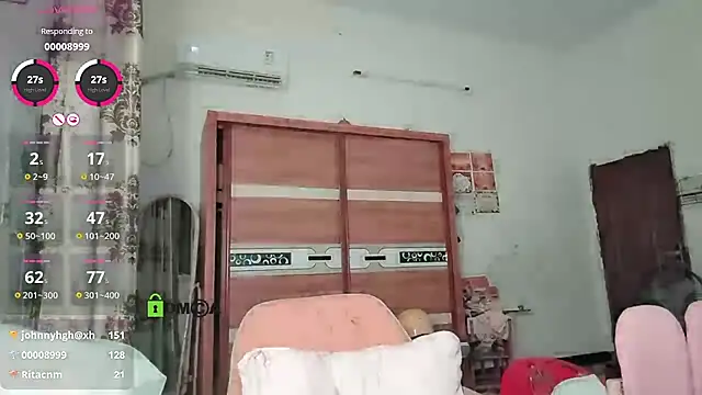 Snapshot of Lili_666 chatting on October 12, 4:41 pm Lili 666 online show from October 12, 4:41 pm