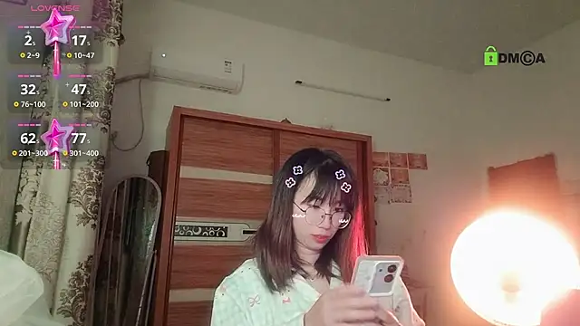 Snapshot of Lili_666 chatting on January 16, 10:14 pm Lili 666 online show from January 16, 10:14 pm