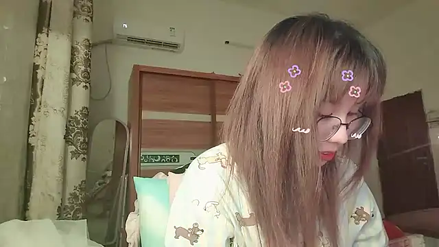 Lili 666 online show from June 1, 4:28 pm