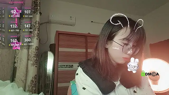 Snapshot of Lili_666 chatting on January 5, 10:46 pm Lili 666 online show from January 5, 10:46 pm