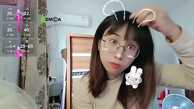 Snapshot of Lili_666 chatting on December 22, 3:17 am Lili 666 online show from December 22, 3:17 am