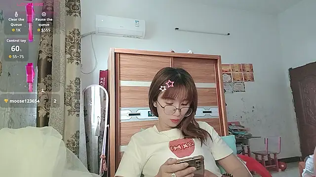 Lili 666 online show from April 13, 6:06 am