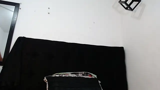 srta luciana online show from November 29, 12:05 pm