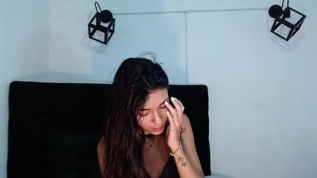 srta luciana online show from October 11, 12:39 pm