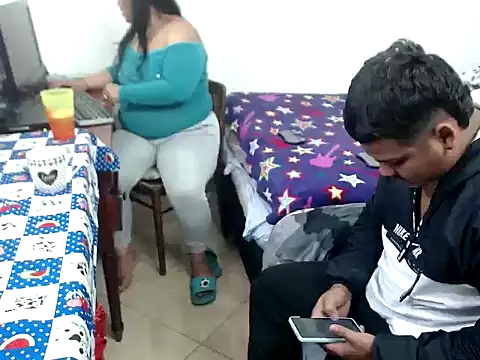 Boycuriousxxx online show from January 17, 1:04 pm