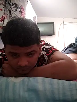 Boycuriousxxx online show from May 11, 4:04 pm