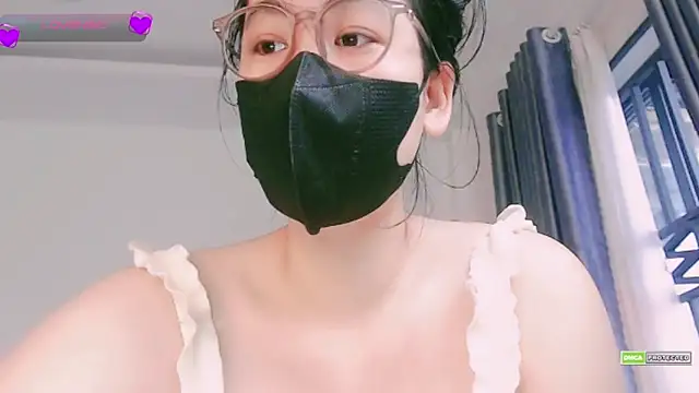 Snapshot of Na_baby chatting on December 14, 8:42 am Na baby online show from December 14, 8:42 am