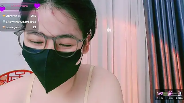 Snapshot of Na_baby chatting on October 22, 4:50 pm Na baby online show from October 22, 4:50 pm