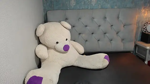 ginasailor online show from September 20, 3:00 am