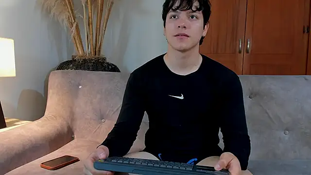 bravoboreal online show from December 2, 1:57 pm