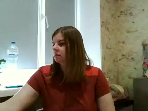 Snapshot of LateKot32 chatting on March 16, 10:33 am LateKot32 online show from March 16, 10:33 am