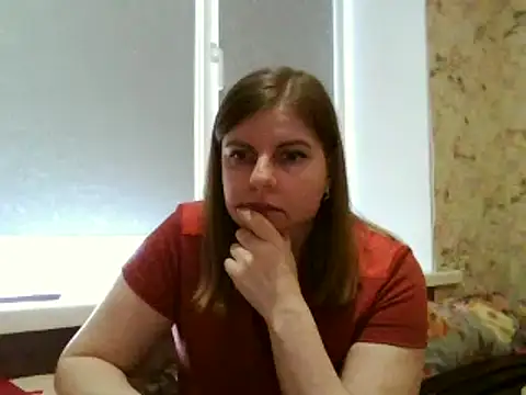 Snapshot of LateKot32 chatting on March 3, 9:45 am LateKot32 online show from March 3, 9:45 am