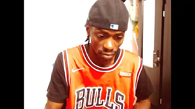 phillip-hot online show from October 6, 1:45 pm