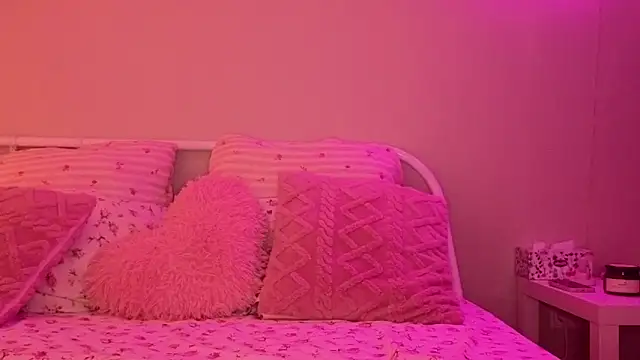 Snapshot of KateVon chatting on November 26, 6:08 pm KateVon online show from November 26, 6:08 pm