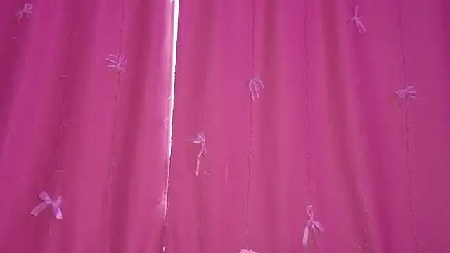 Snapshot of KateVon chatting on July 11, 11:54 am KateVon online show from July 11, 11:54 am