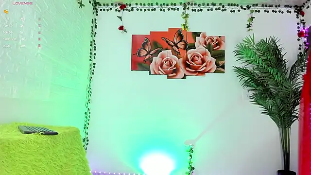 Valeria Thompson1 online show from March 15, 2:01 pm