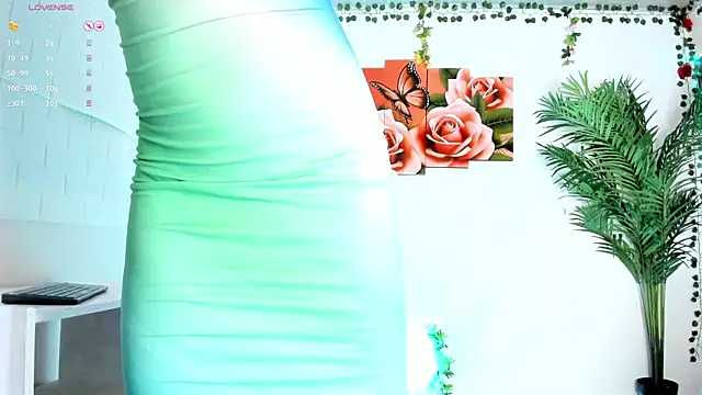 Valeria Thompson1 online show from February 26, 8:58 pm