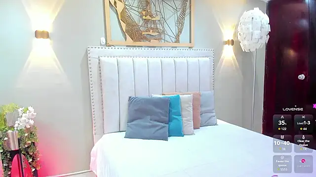 Miranda doll  online show from March 28, 12:17 pm