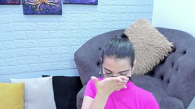 Miranda doll  online show from November 11, 12:22 pm