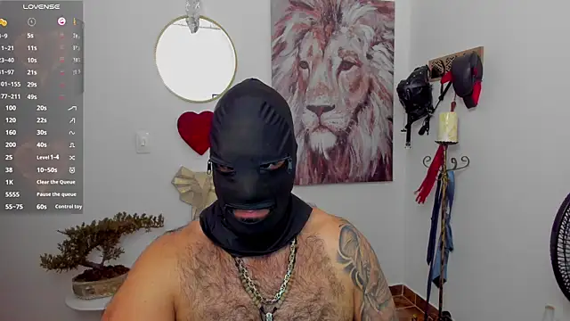 Snapshot of mr_maik chatting on February 27, 3:15 pm mr maik online show from February 27, 3:15 pm