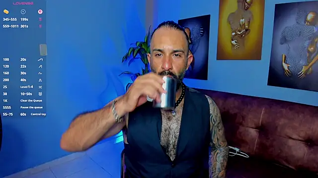 Snapshot of mr_maik chatting on October 5, 10:11 pm mr maik online show from October 5, 10:11 pm