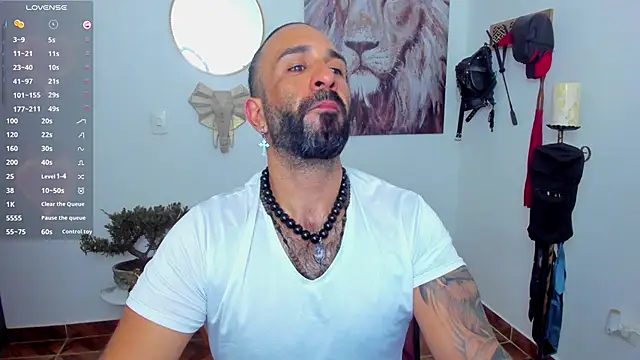Snapshot of mr_maik chatting on January 24, 9:26 pm mr maik online show from January 24, 9:26 pm