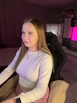 Lexi noah online show from November 17, 9:19 pm