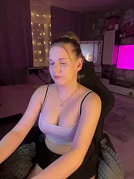 Lexi noah online show from December 21, 9:15 pm