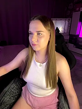 Lexi noah online show from November 13, 9:30 pm