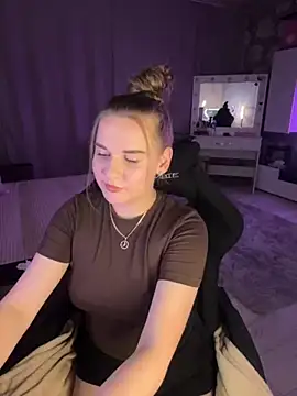 Lexi noah online show from September 21, 9:42 pm