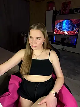 Lexi noah online show from December 7, 10:23 pm