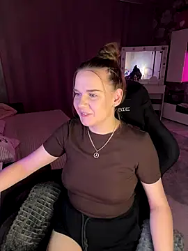 Lexi noah online show from November 8, 9:40 pm