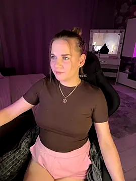 Lexi noah online show from September 18, 9:18 pm