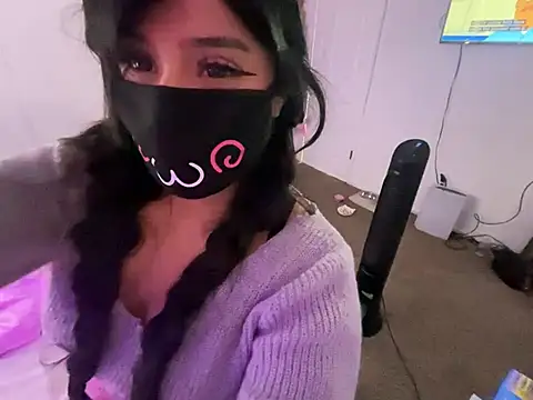 Onlypawzz online show from May 24, 8:53 pm