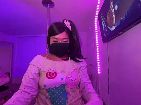 Onlypawzz online show from February 13, 5:40 am