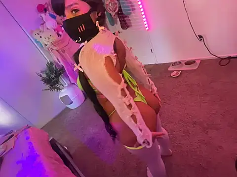 Onlypawzz online show from June 7, 12:49 am