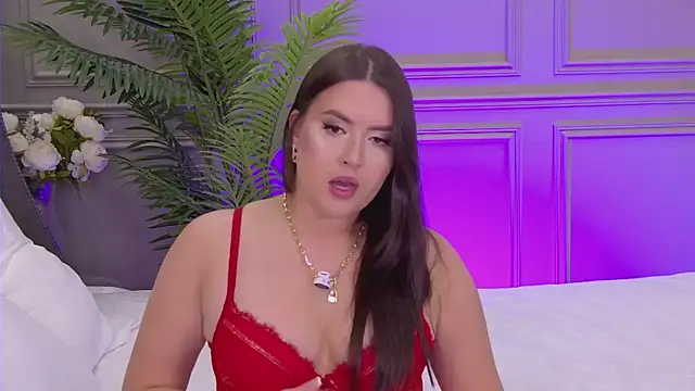 TrishaWinslet online show from November 13, 5:55 am