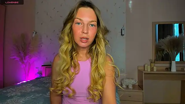 Jeanne Williams online show from February 4, 9:28 am