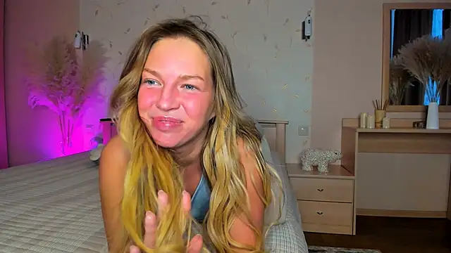 Jeanne Williams online show from February 5, 5:41 am