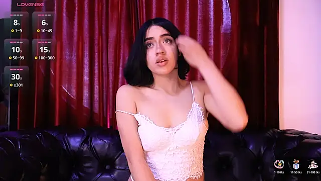 KasiaNoir  online show from April 10, 12:34 pm