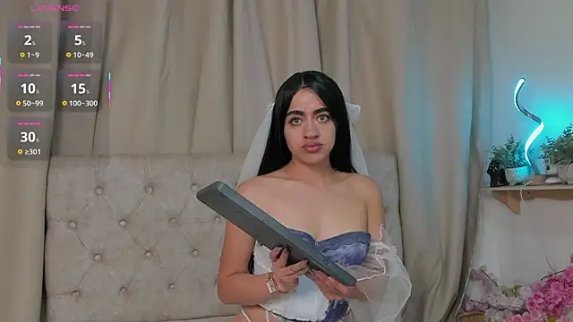 KasiaNoir  online show from October 28, 12:37 pm