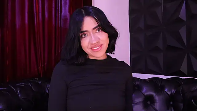 KasiaNoir  online show from April 25, 1:03 pm