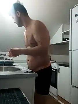 Snapshot of Analcholic chatting on December 5, 3:43 pm Analcholic online show from December 5, 3:43 pm