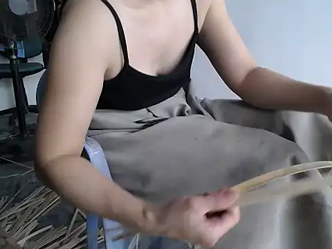 nolame18xxx online show from September 14, 2:23 am