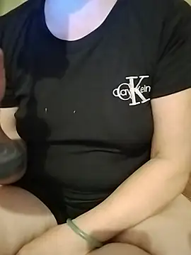 nolame18xxx online show from June 1, 1:44 pm