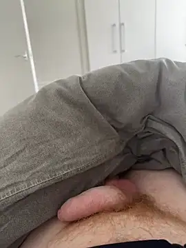 boholad8 online show from February 22, 2:52 pm